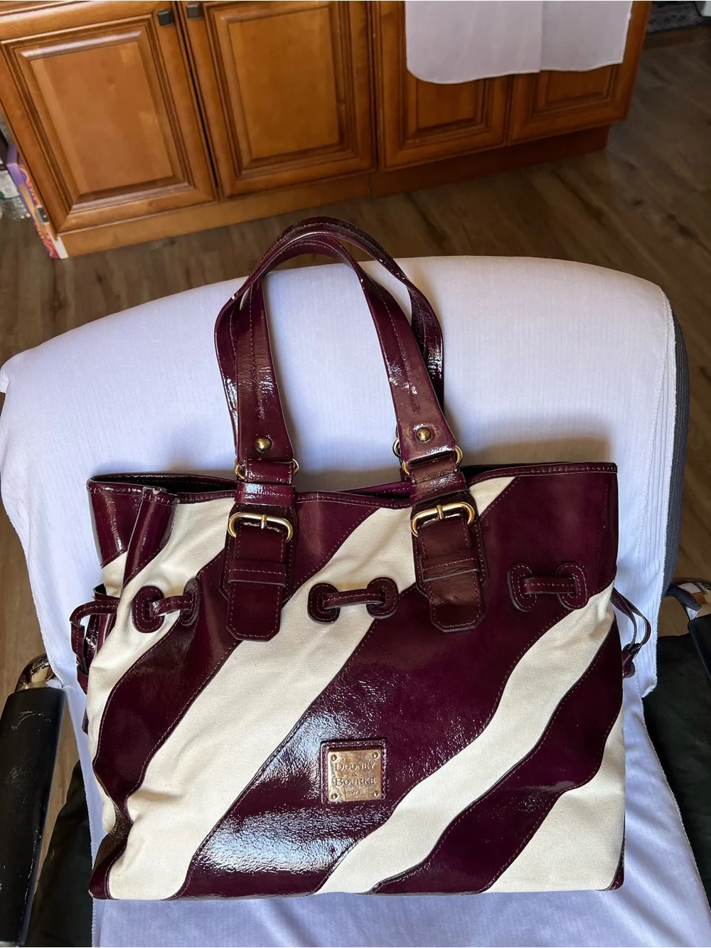 Dooney & Bourke Chiara Large Tote Bag Plum Patent Leather & Cream Stripe